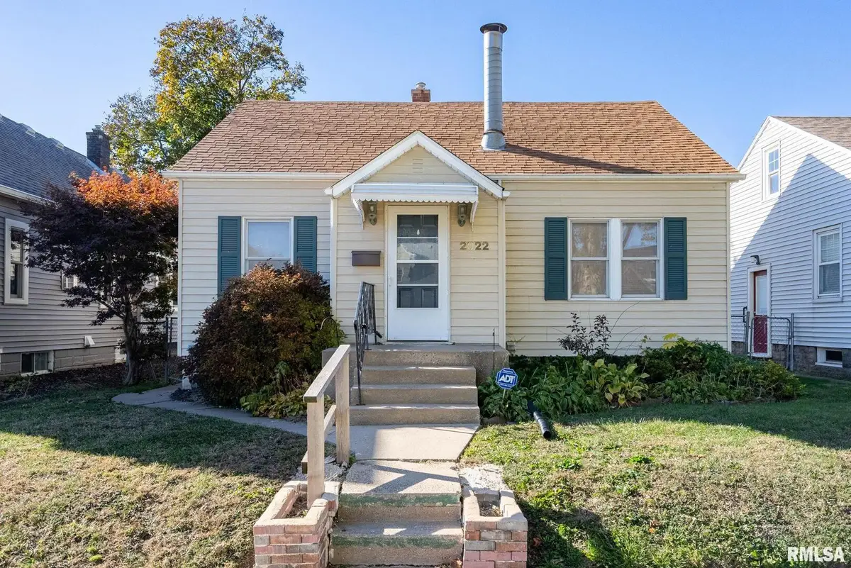 2022 43rd Street, Rock Island, IL 61201 - Image #1