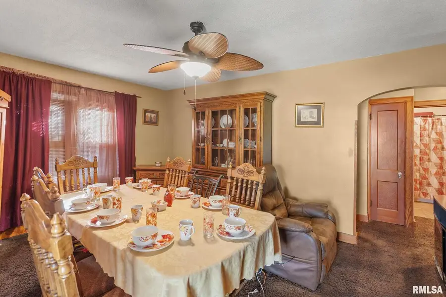 2022 43rd Street, Rock Island, IL 61201 - Image #3