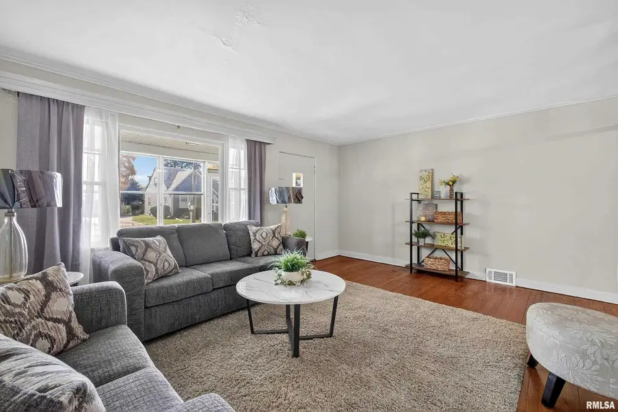 3117 25th Avenue, Rock Island, IL 61201 - Image #3