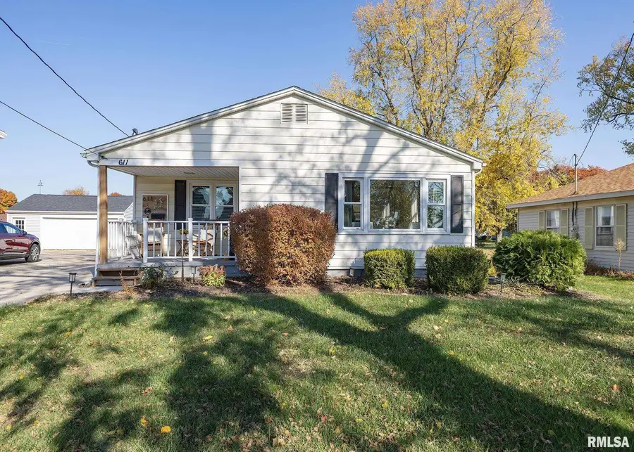 611 E Main Street, Geneseo, IL 61254 - Image #2