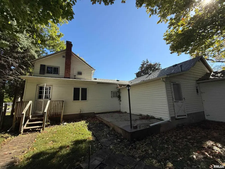 315 N East Street, Cambridge, IL 61238 - #3