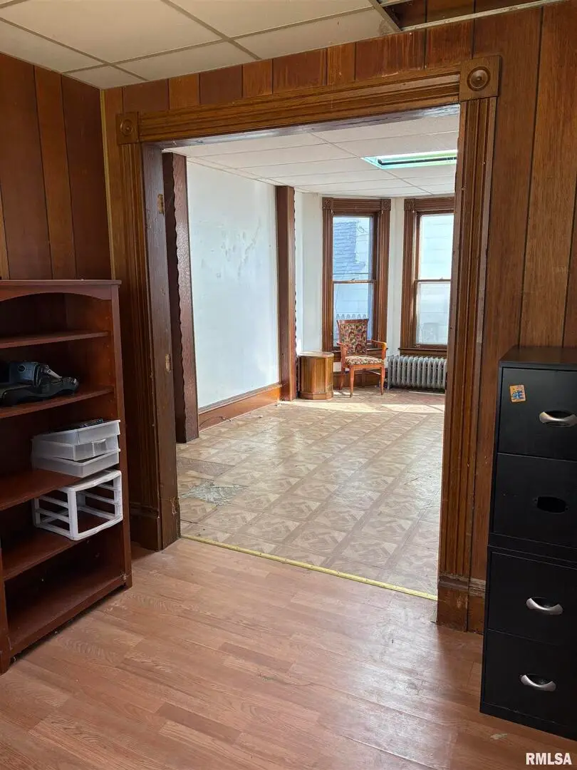 552 11th Avenue S, Clinton, IA 52732 - Image #3