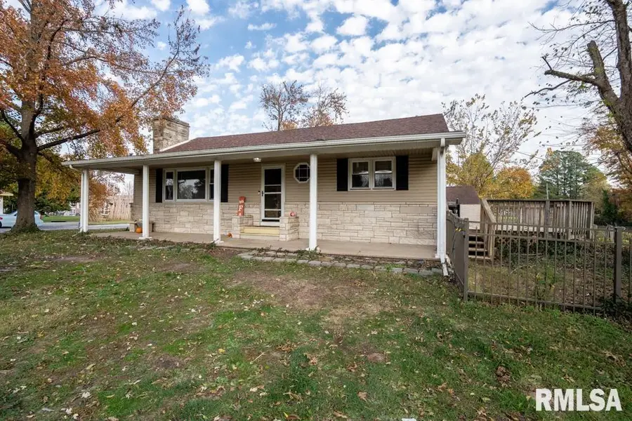 302 E Benedict Street, Valier, IL 62891 - Image #3