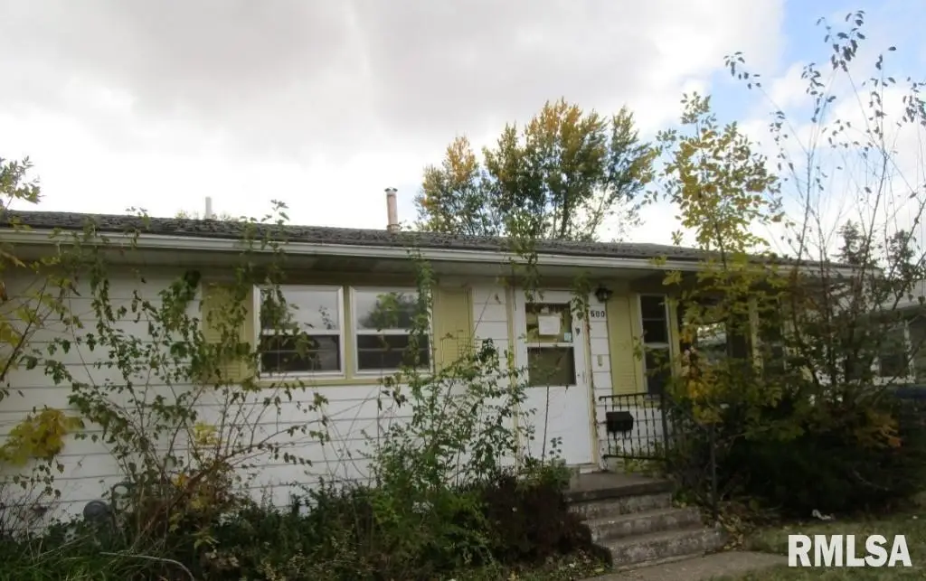 600 N 12th Street, Clinton, IA 52732 - Image #1