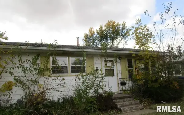 600 N 12th Street, Clinton, IA 52732