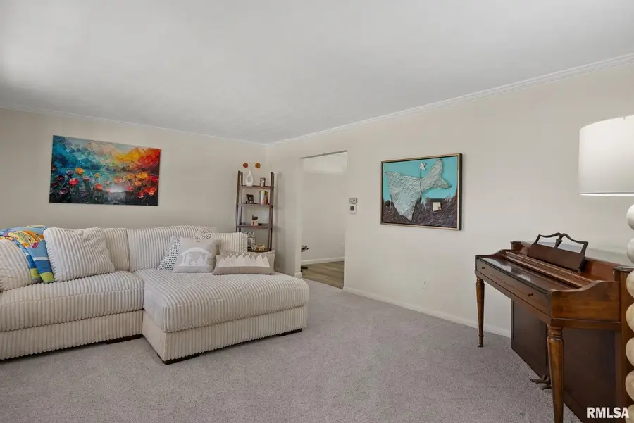 4406 Belle Ave Avenue, Davenport, IA 52807 - Image #3