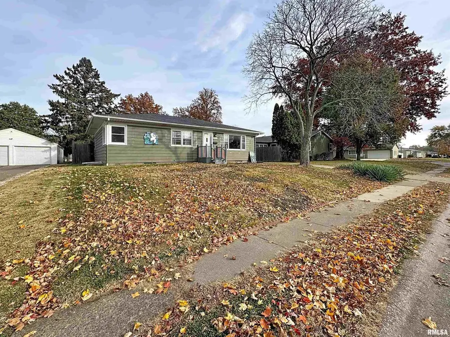 3855 26th Avenue, Rock Island, IL 61201-5716 - Image #2