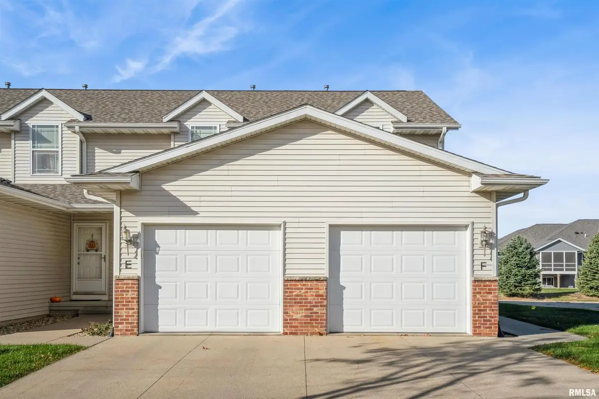 3620 Banar Drive Sw #E, Cedar Rapids, IA 52404 - Image #1