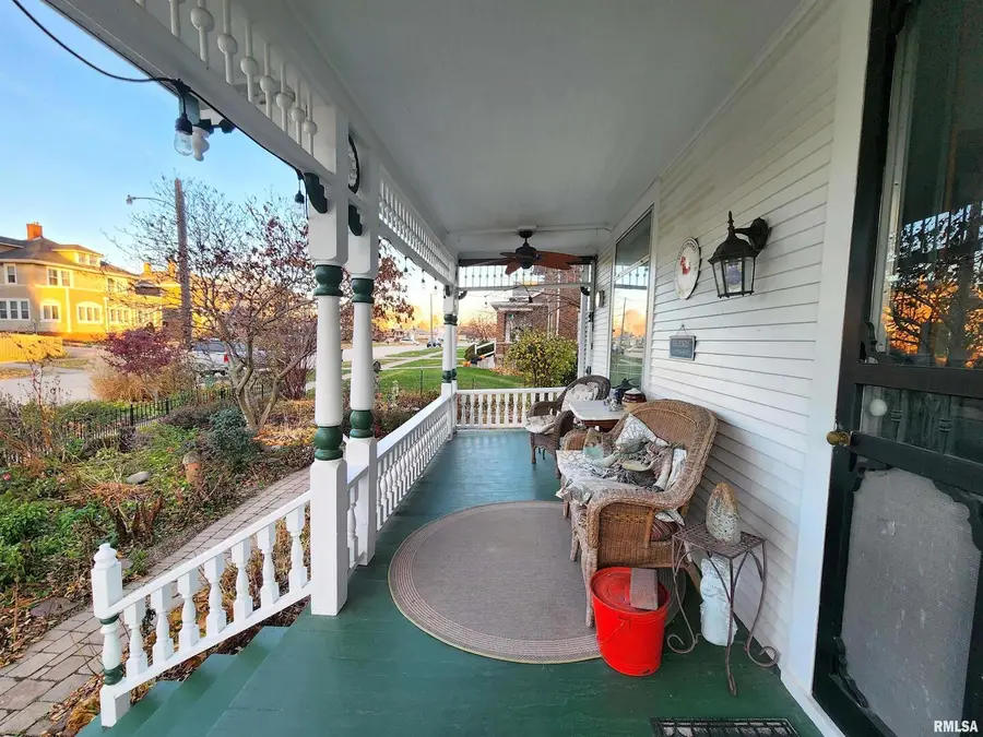 122 W South Street, Geneseo, IL 61254 - Image #2