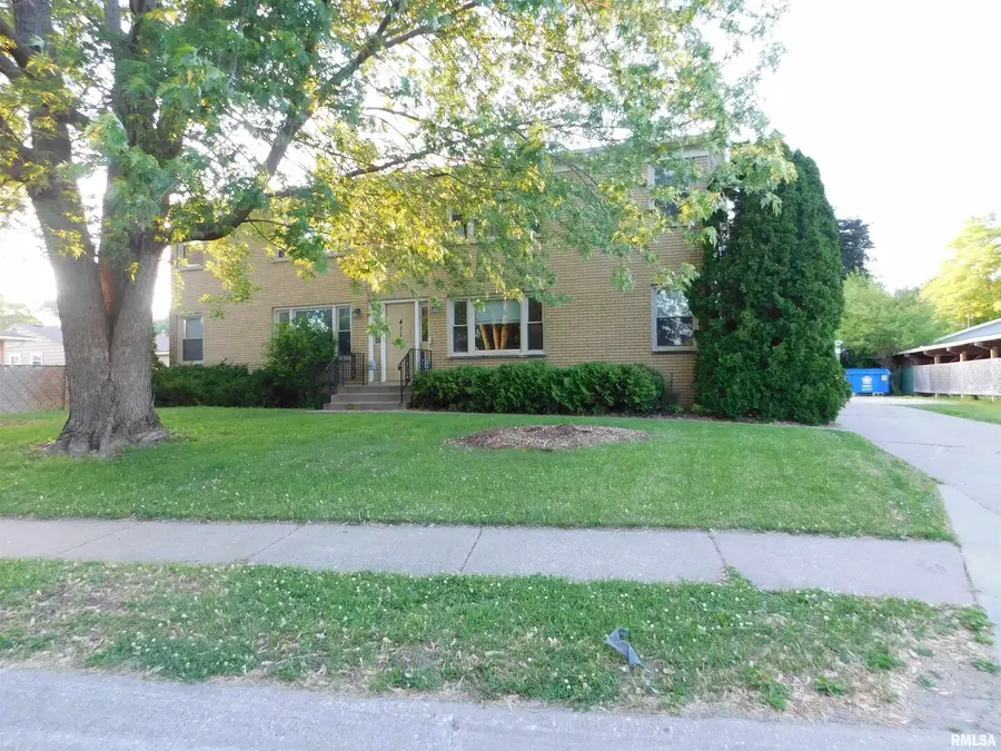 411 34th Avenue, East Moline, IL 61244 - Image #2