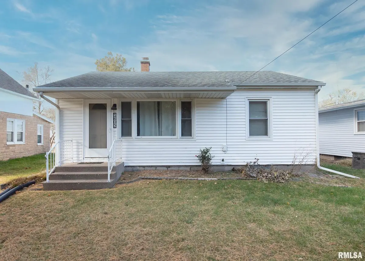 1605 34th Street, Moline, IL 61265 - Image #1