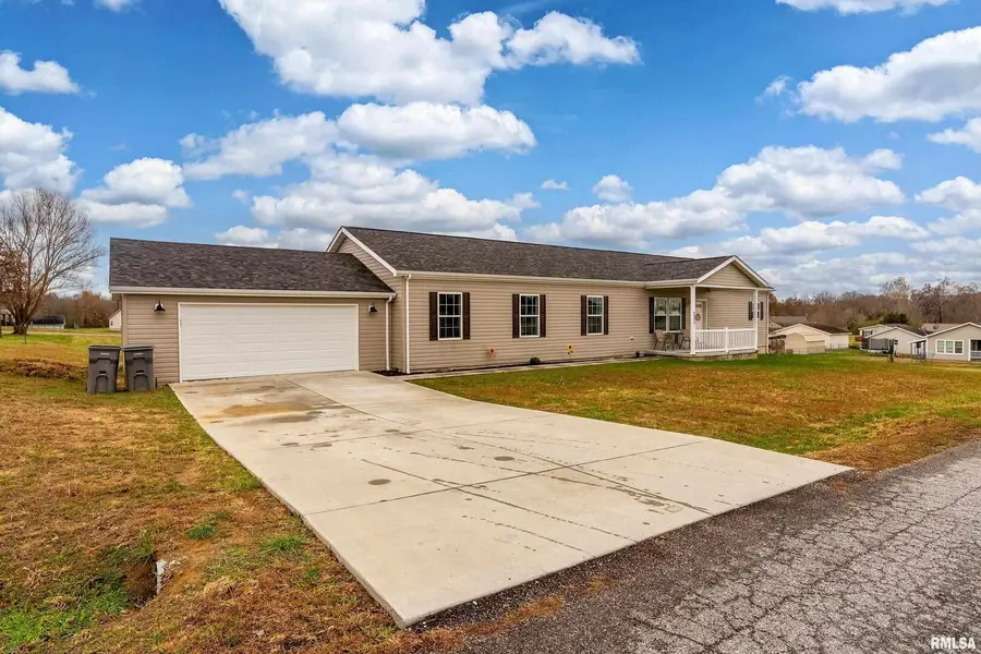 5673 Arctic Fox Drive, Carterville, IL 62918 - Image #3