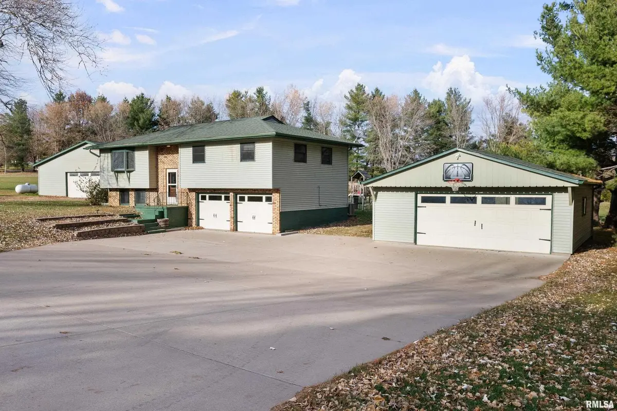 5138 306th Street, Dixon, IA 52745 - Image #1