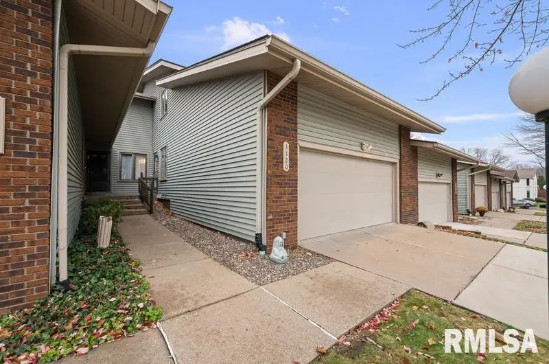1120 Terrace Park Drive, Bettendorf, IA 52722 - Image #2