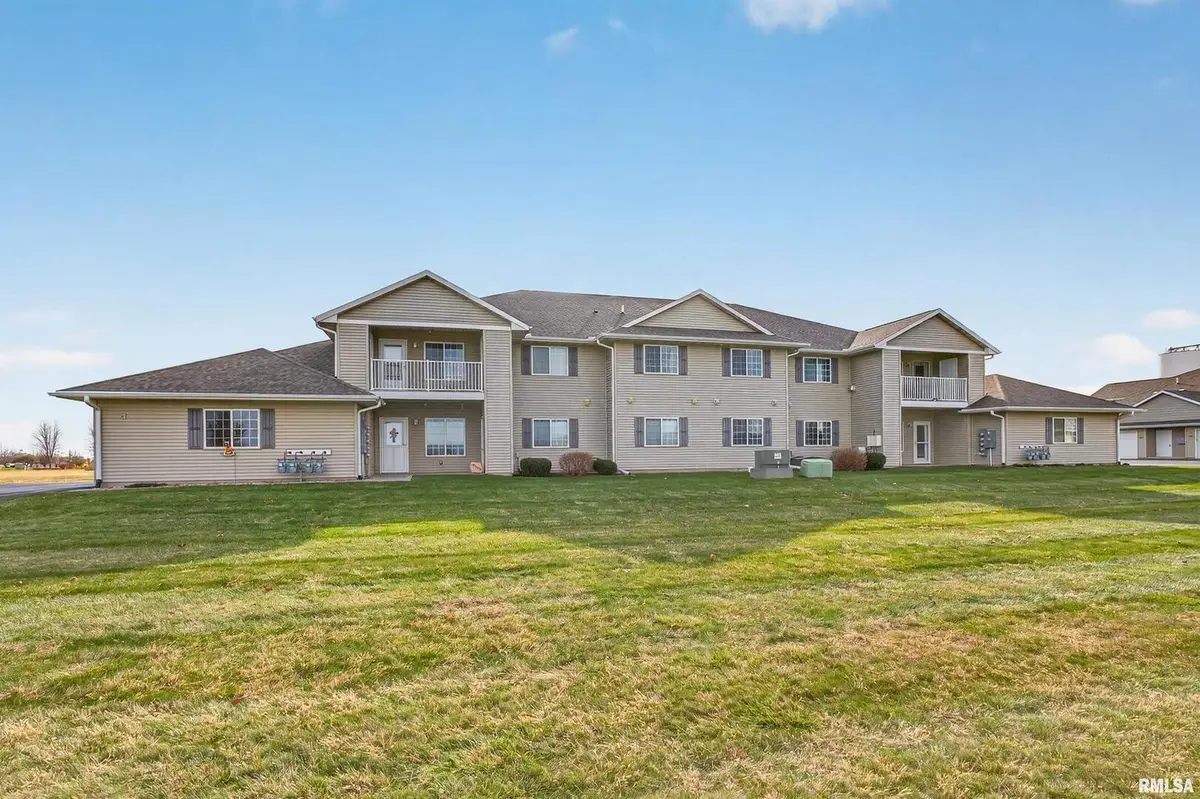 300 E Franklin Street #203, Eldridge, IA 52748 - Image #1