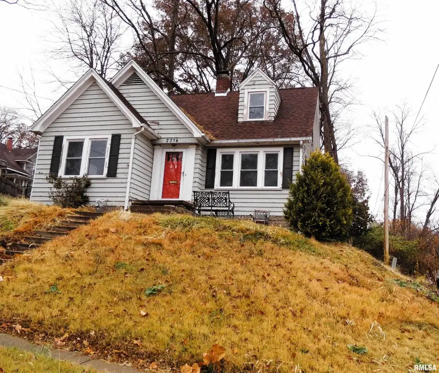 2316 East Street, Davenport, IA 52803 - Image #2