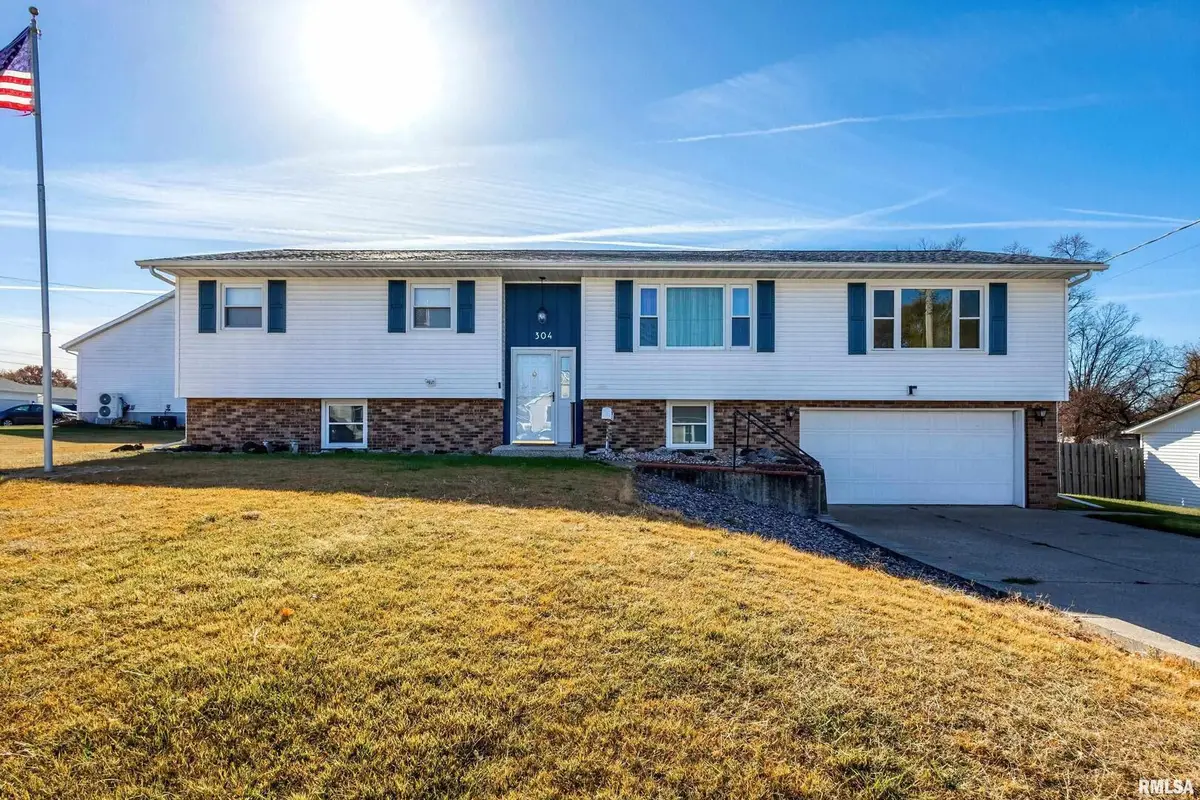 304 4th Avenue, Colona, IL 61241 - #1