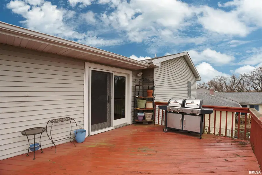 716 Tower Road, Clinton, IA 52732 - Image #3