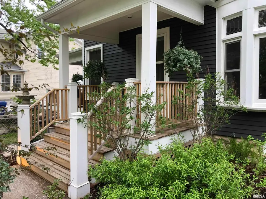 511 Kirkwood Boulevard, Davenport, IA 52803 - Image #2