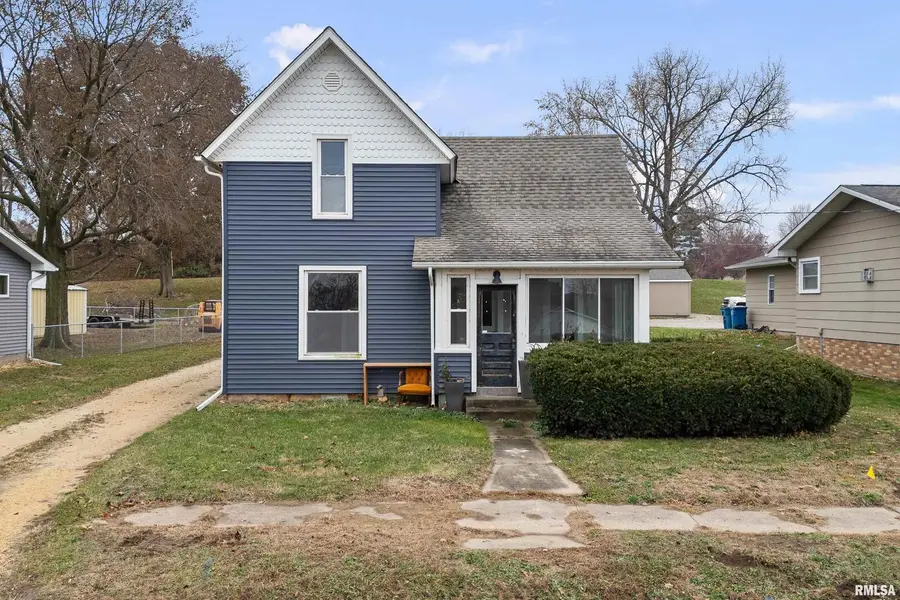 405 Bluff Street, Albany, IL 61230 - Image #2