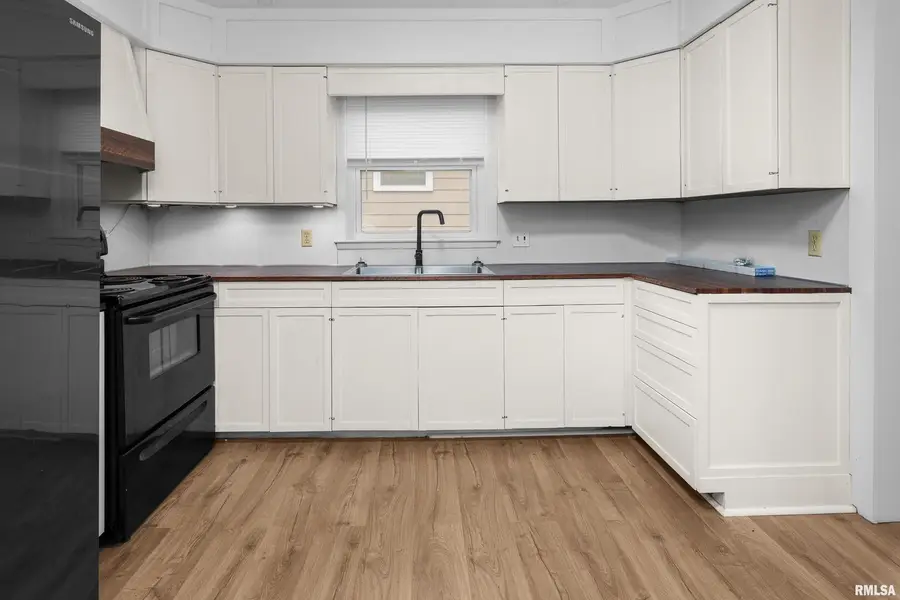 405 Bluff Street, Albany, IL 61230 - Image #3