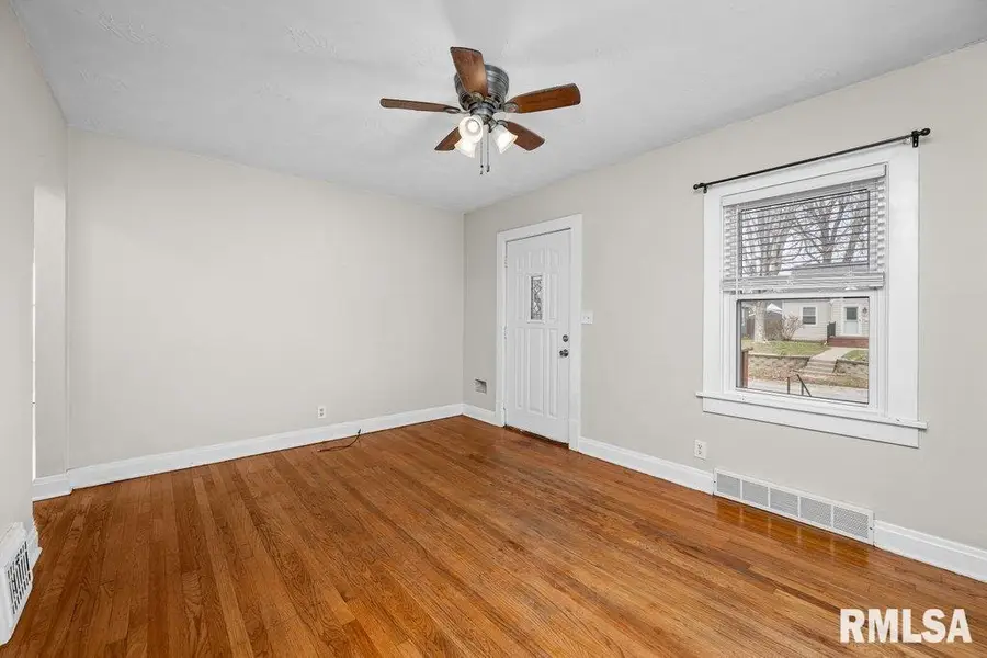 2918 11th Avenue #B, Moline, IL 61265-2336 - Image #3