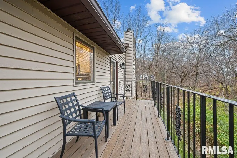 880 47th Avenue #2, East Moline, IL 61244 - Image #3