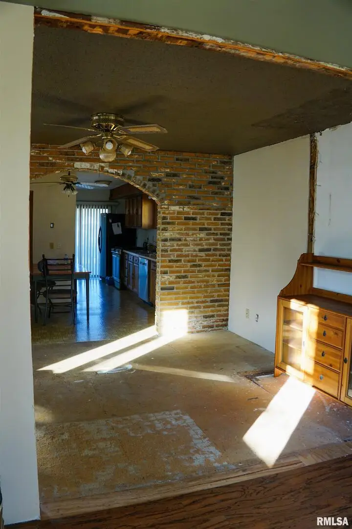 811 Birch Street, Kewanee, IL 61443 - Image #3