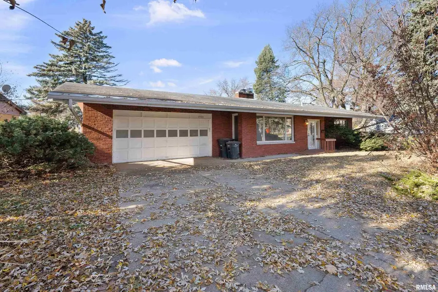 2500 15th Street Court, Rock Island, IL 61201 - Image #3