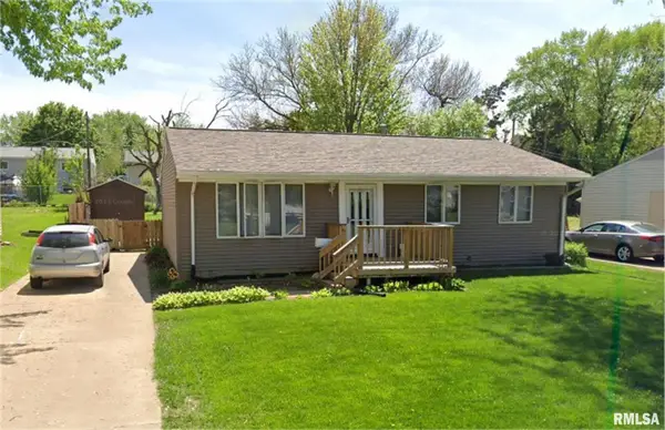 1509 Golden Valley Drive, Bettendorf, IA 52722