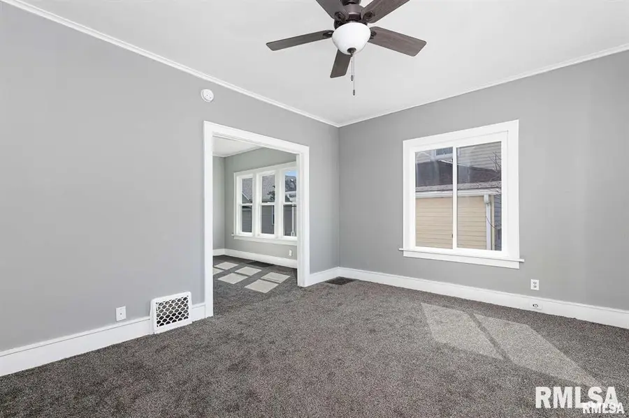 2209 - 2211 Farnam Street, Davenport, IA 52803 - Image #3