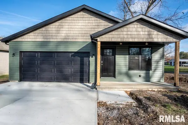 1801 W Adams Street, Herrin, IL 62948