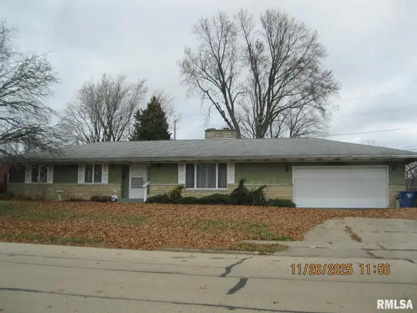 1115 N 14th Street, Clinton, IA 52732