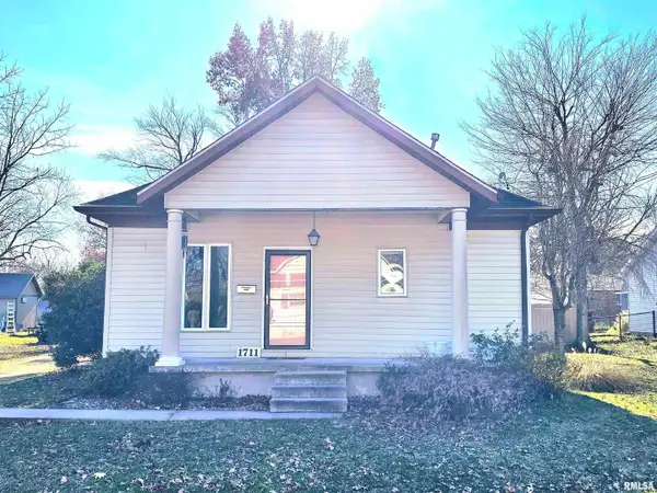 1711 W Cherry Street, Marion, IL 62959