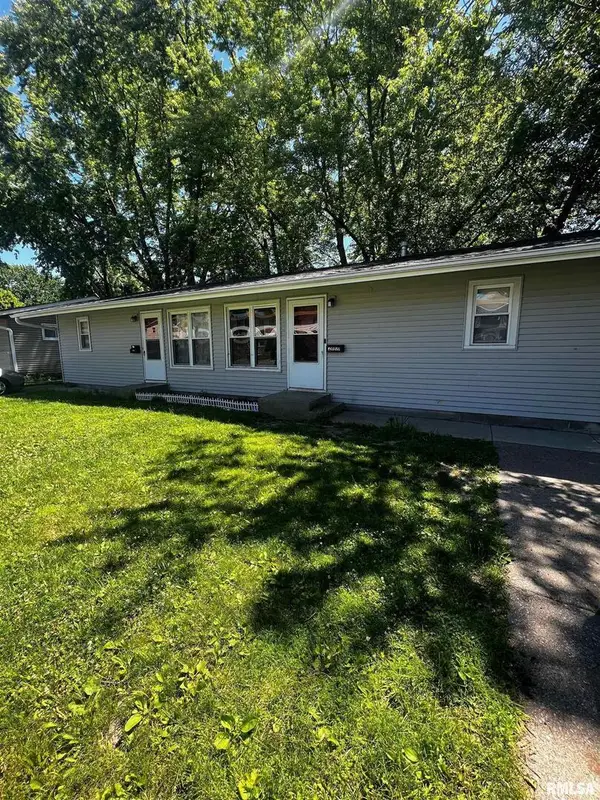 2601 Magnolia Drive, Bettendorf, IA 52722