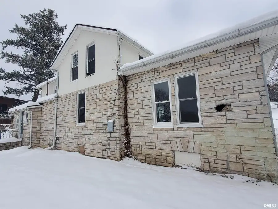 2760 12th Street, Rock Island, IL 61201 - Image #3