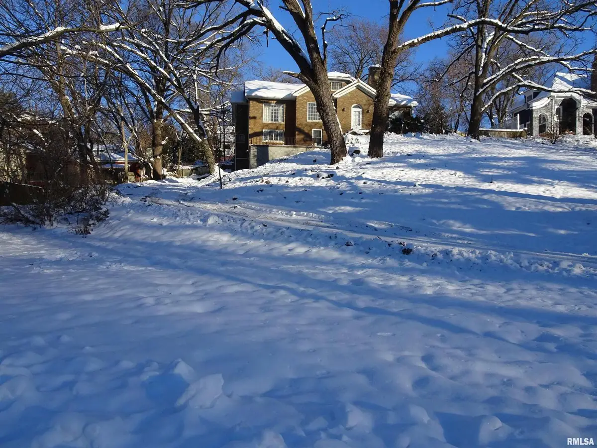 1515 Jersey Ridge Road, Davenport, IA 52803 - Image #1