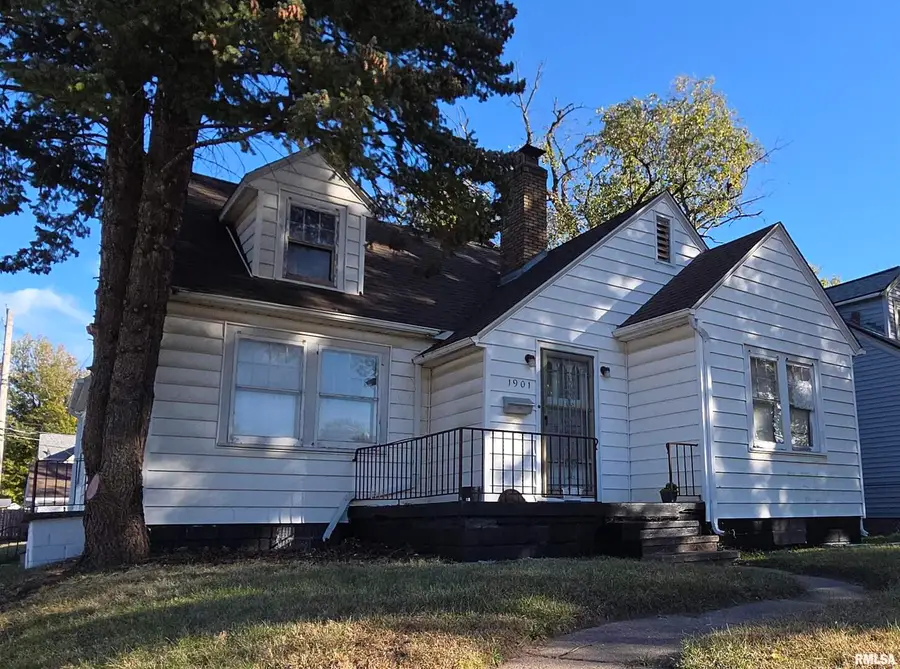 1901 9 1/2 Street, Rock Island, IL 61201 - Image #2