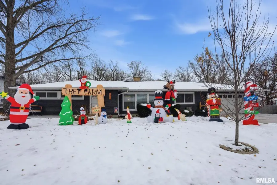 6145 Fair Ave Avenue, Davenport, IA 52806 - Image #2