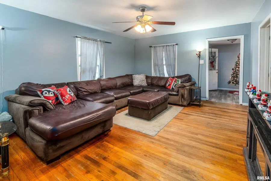 308 N Washington Boulevard, West Frankfort, IL 62896 - Image #3