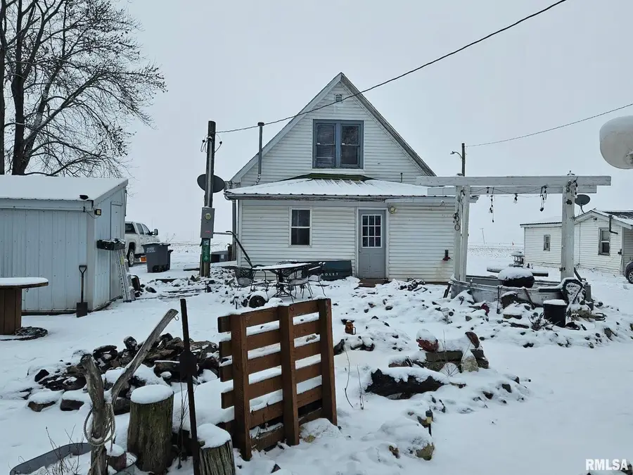 201 E May Street, Joy, IL 61260 - Image #2