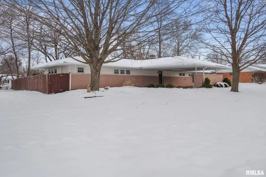 3309 33rd Avenue Court, Rock Island, IL 61201 - Image #3