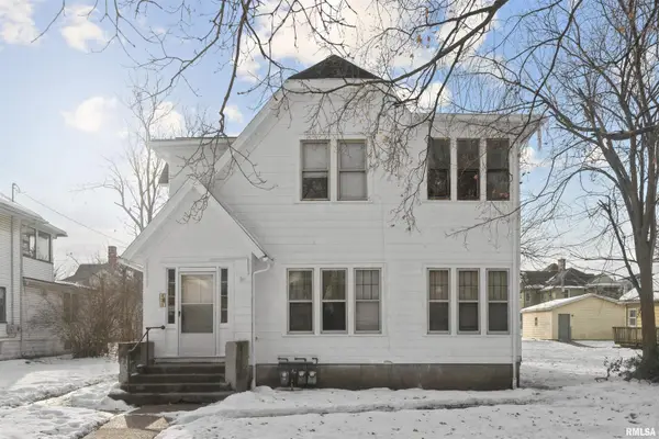 431 6th Avenue S, Clinton, IA 52732