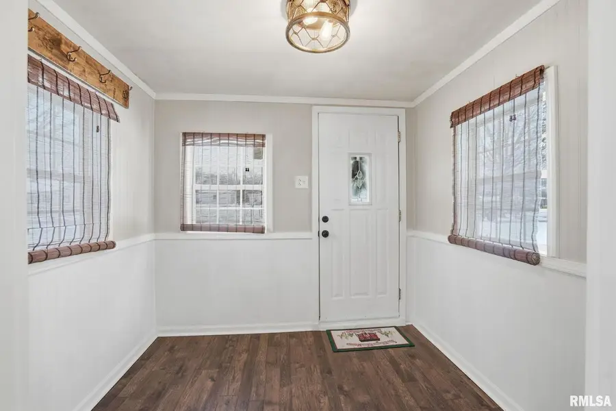 1015 7th Street, Colona, IL 61241 - #3