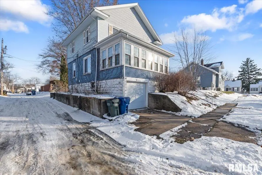 2111 Mississippi Avenue, Davenport, IA 52803 - Image #2