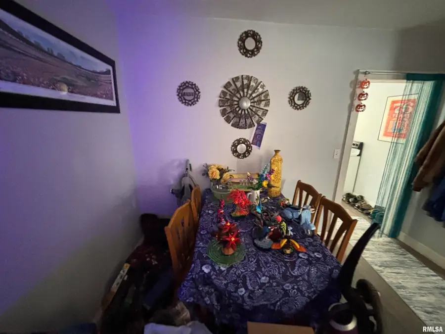 2225 Pershing Boulevard, Clinton, IA 52732 - Image #3