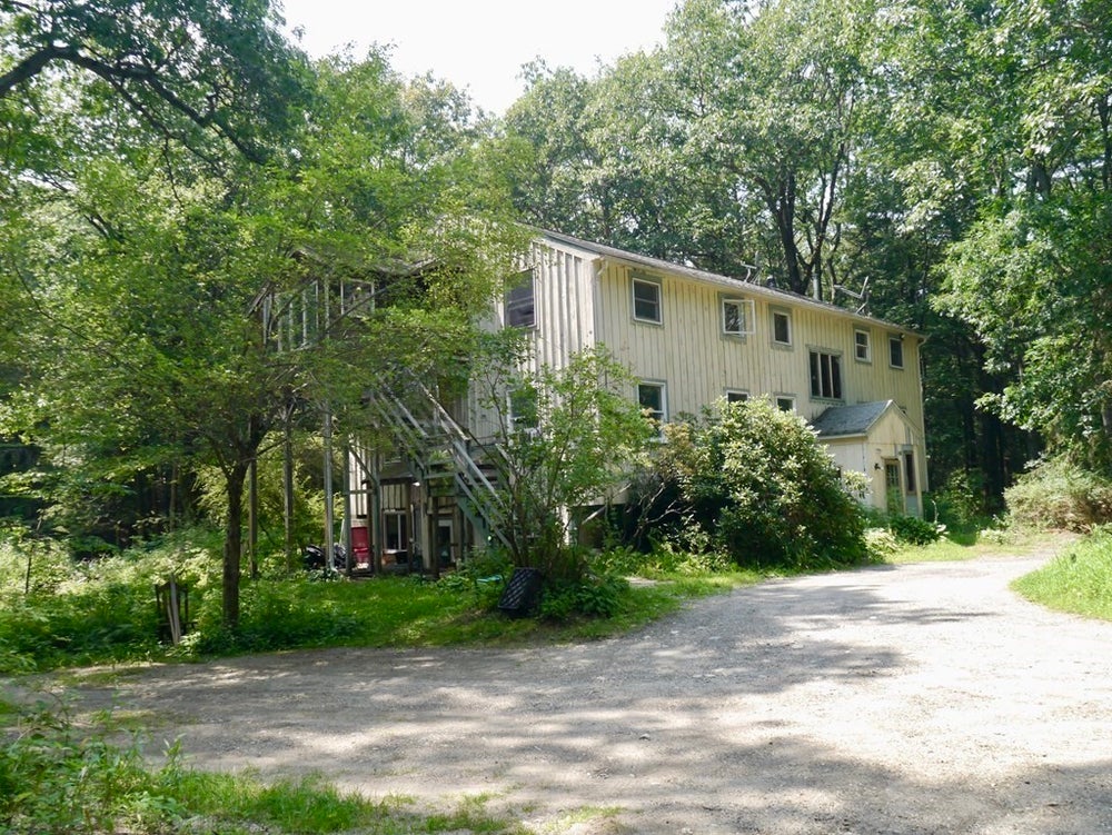 438 Long Plain Rd, Leverett, MA 01054 BHGRE