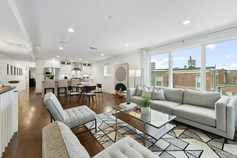 435 E 3rd St #2, South Boston, MA 02172 - #2