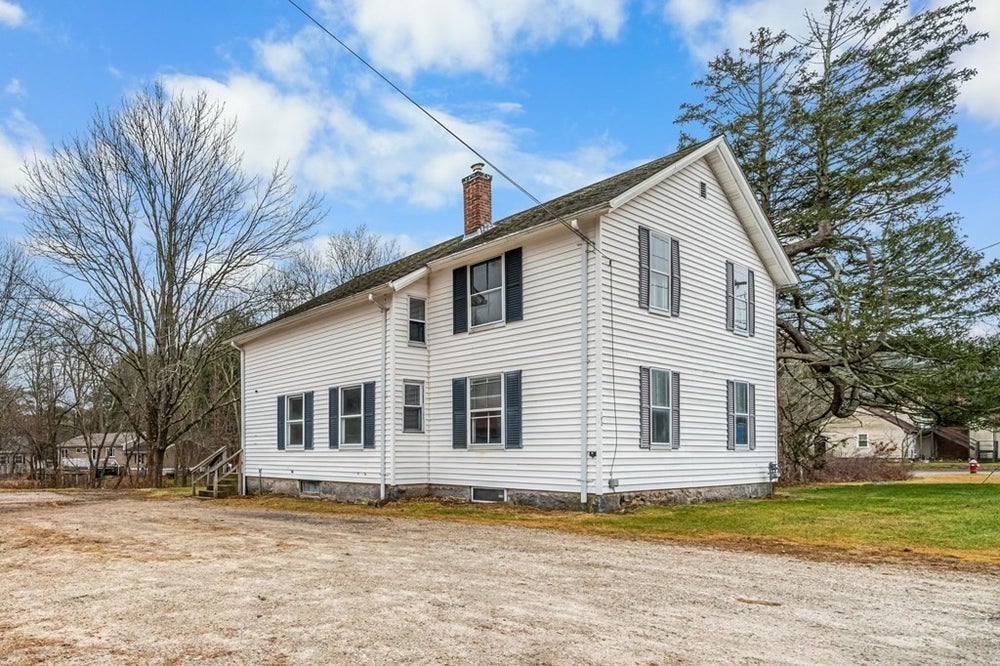 162 Blackstone St, Blackstone, MA 01504 - BHGRE