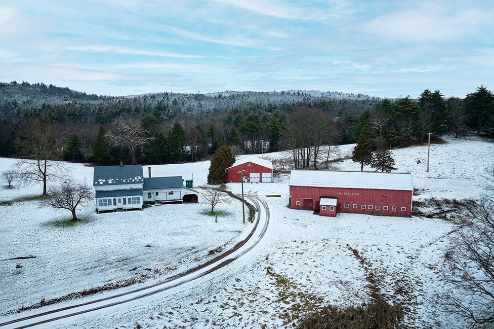 155 French King Highway, Gill, MA 01354 BHGRE